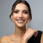 Dra Bruna Freire, cliente de marketing para clínicas de estética e saúde